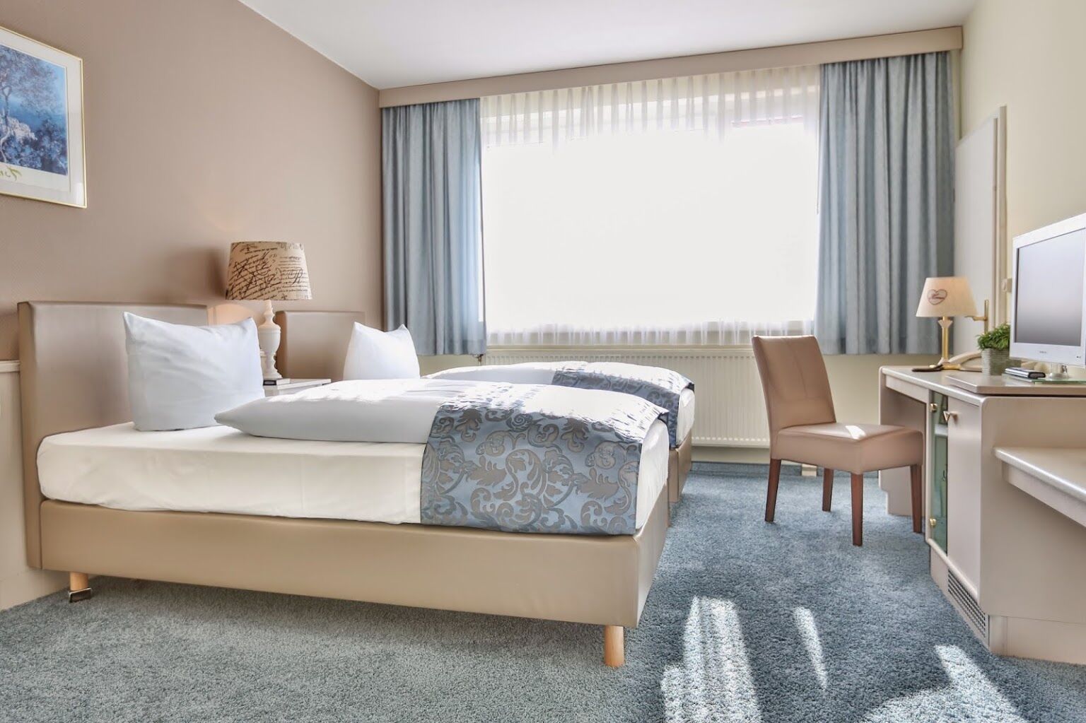 Hotel Kristall ヴァイスヴァッサー エクステリア 写真